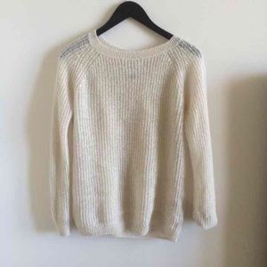 Knit sweater