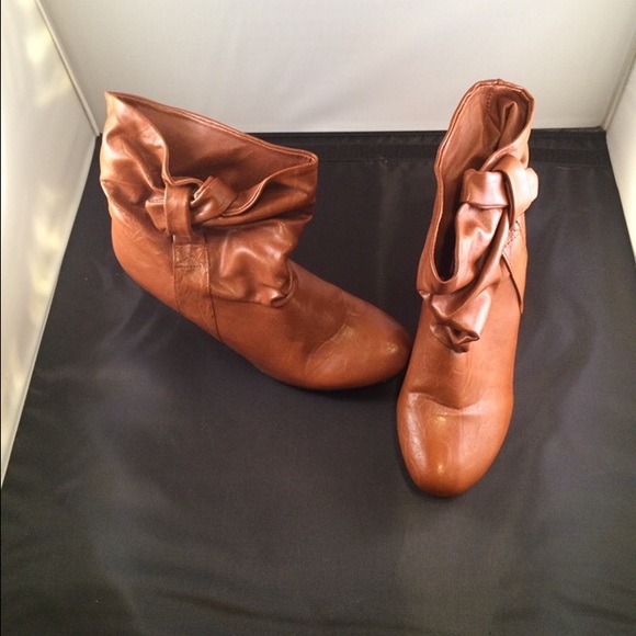🤎 Cute brown booties with bows!! 🤎 - Picture 3 of 4