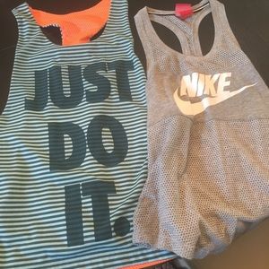 Nike top grey