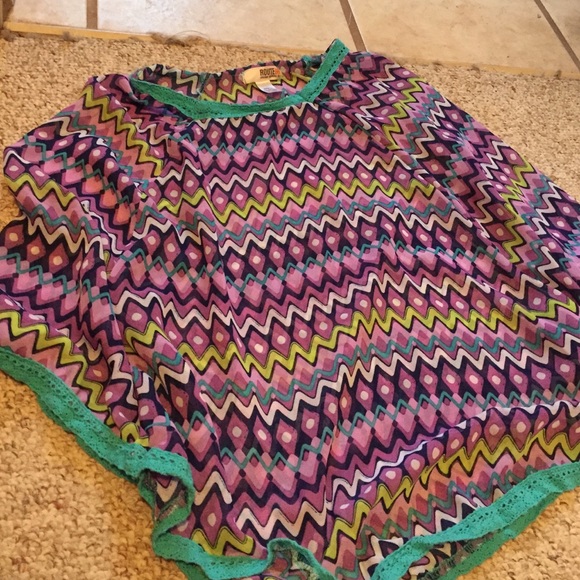 shirt - Picture 2 of 3