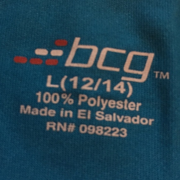 athletic shirt - Picture 2 of 2