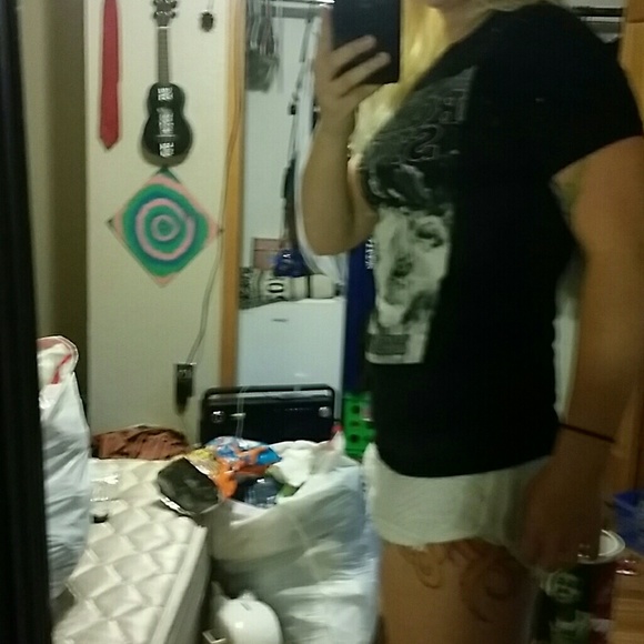 Shirt - Picture 2 of 3
