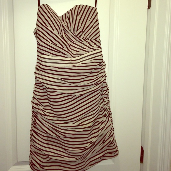 Sweet heart neckline navy h&m dress