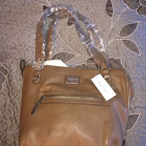 Kenneth Cole reaction messenger bag