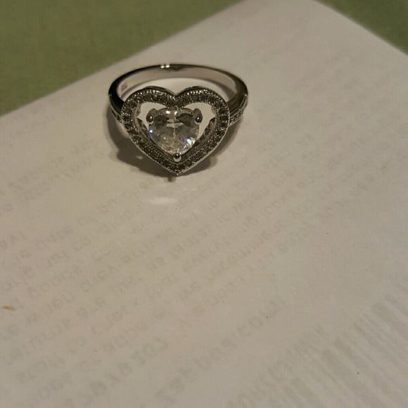 Heart shaped ring. Size 7