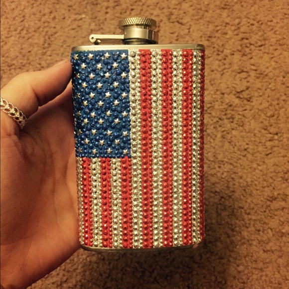 Americana Flask✨🇺🇸