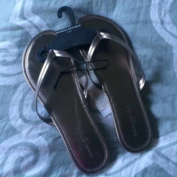 Banana Republic sandals