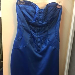 Arden B. Strapless dress