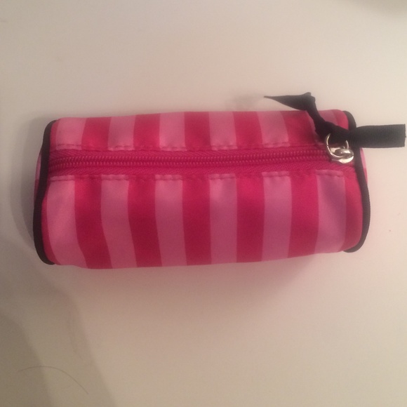 ***SOLD*** Victoria's Secret Mini Bag - Picture 2 of 3