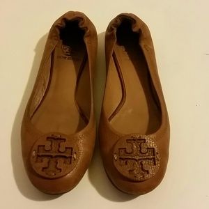 Tan Tory Burch flats