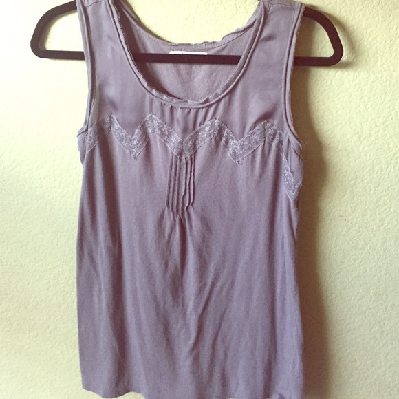Grey tank