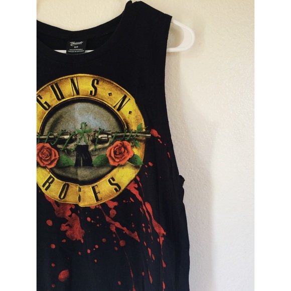 Guns N Roses Tank🌹