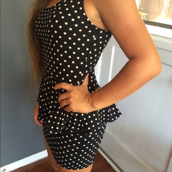 Black and white polka dot dress!