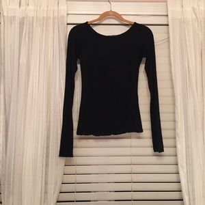 Brandy Melville long sleeve shirt