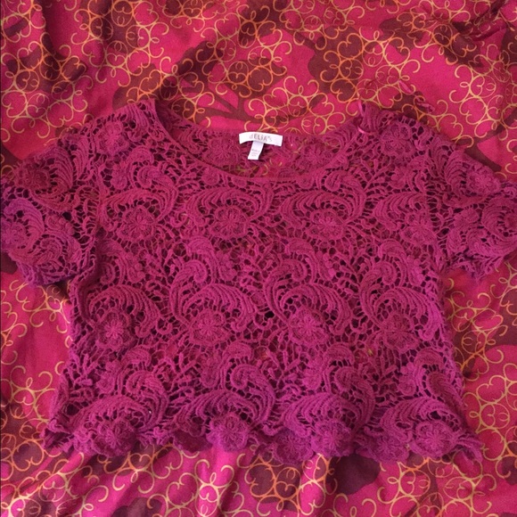 Magenta crochet crop top