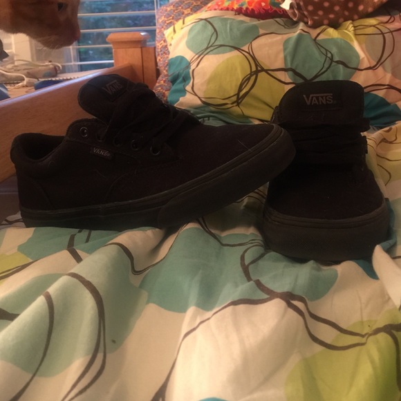 All black vans