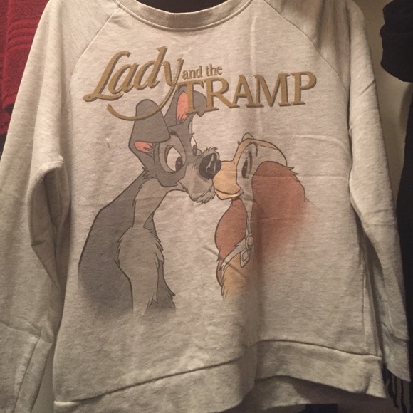 lady in the tramp sweater from forever 21