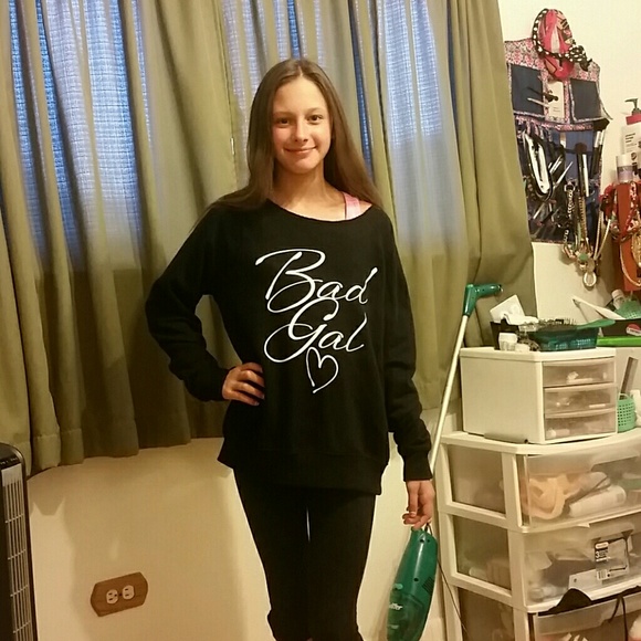 Sweatshirt - Picture 2 of 2