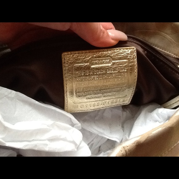 🌸Authentic Coach Handbag🌸 - Picture 2 of 6