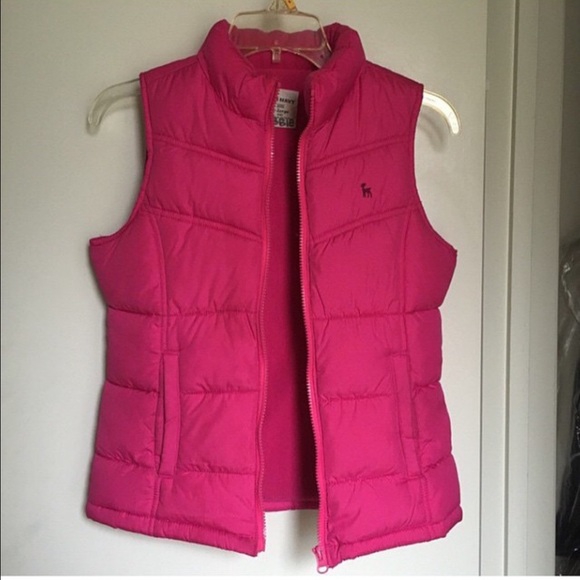 Girls vest.