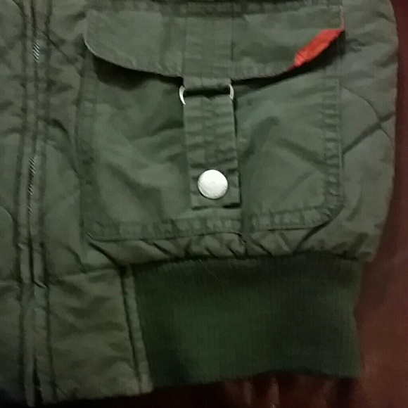 Jacket - Picture 3 of 4