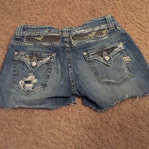 Distressed Camo Miss Me shorts