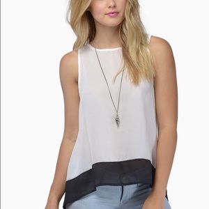 Tobi Barely Blocking White Black Tank