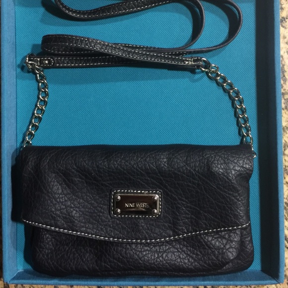 Nine West black faux leather small purse / clutch