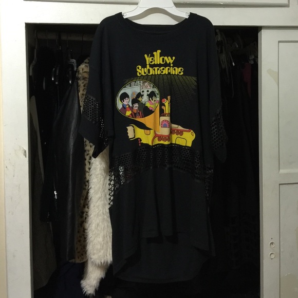 DEFECT LF Mesh Oversized T Shirt Yellow Submarine
