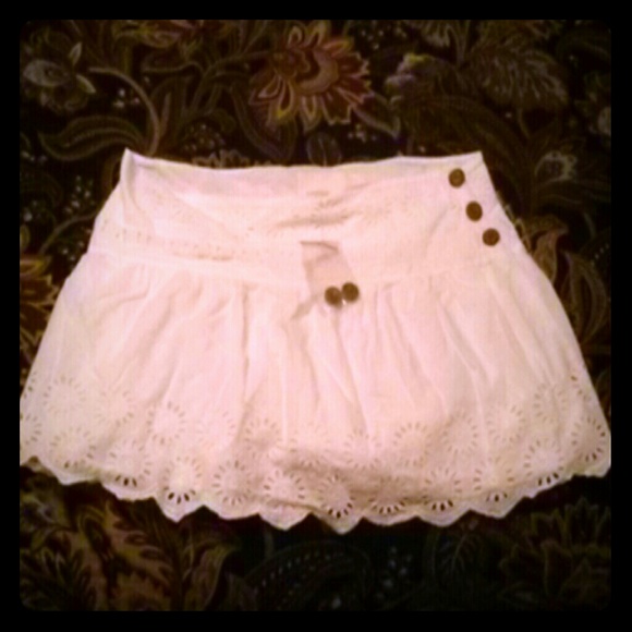 Last Call! American Eagle cotton skirt. Size 10.