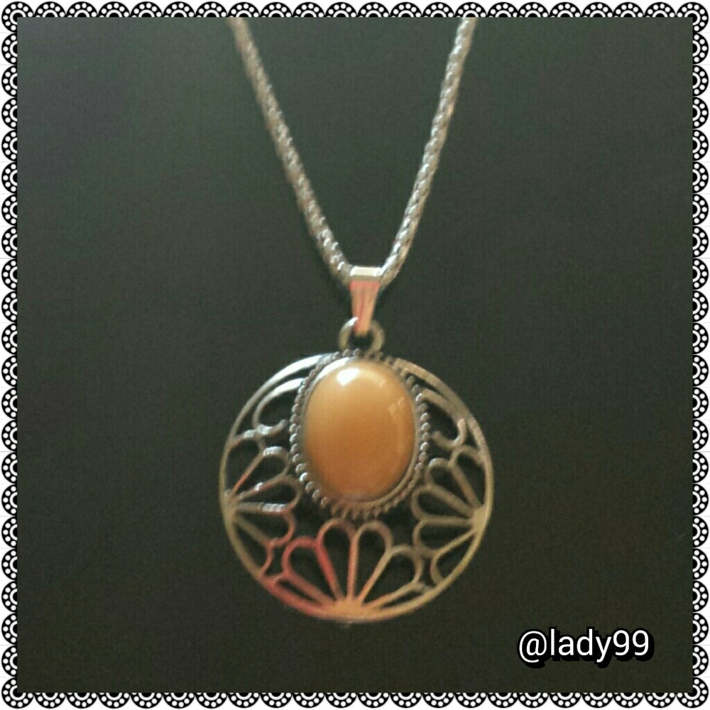 Boho Necklace / Silverton