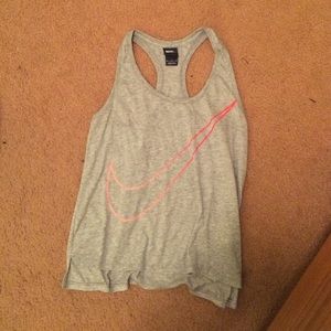 Bran new Nike shirt!