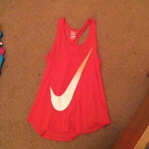 Bran new nike shirt!