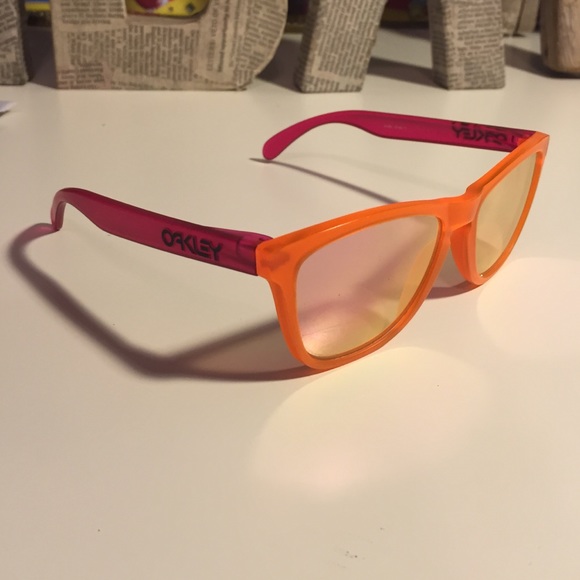 Oakley sunglasses