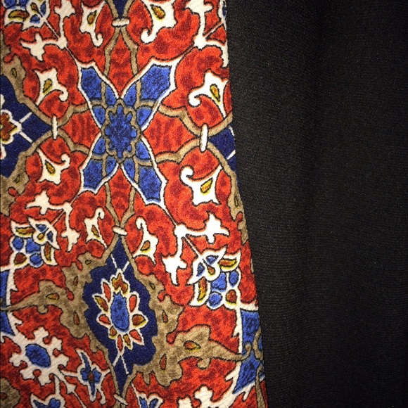 Black Mosaic Plus Size Bodycon Dress - Picture 3 of 3