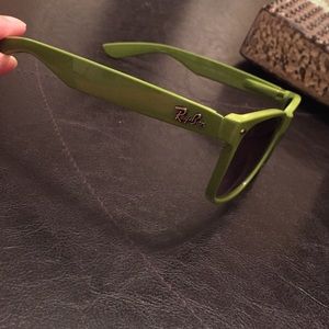 Ray-ban  sunglasses