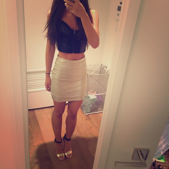 Textured gold bodycon skirt