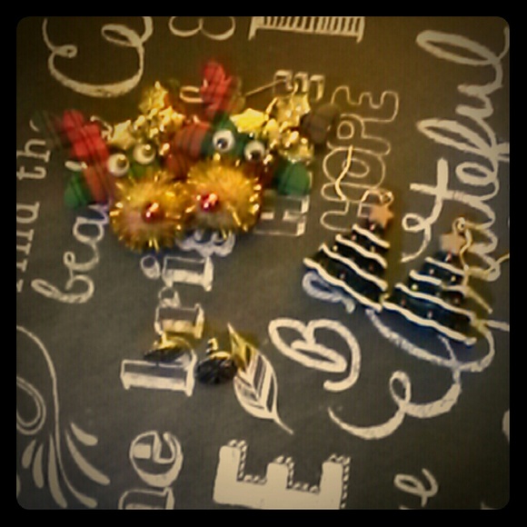 Christmas theme earrings! Plus a random pair!
