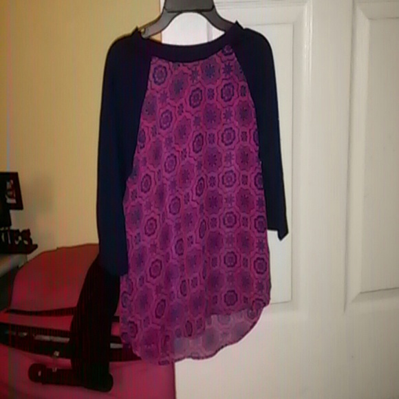 Baseball tee