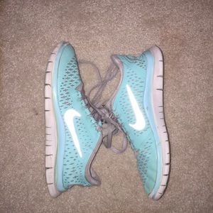 Nike 5.0 Tiffany free runs