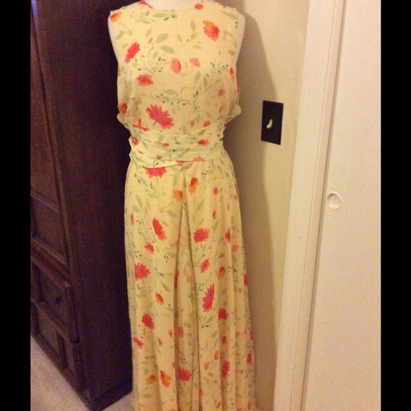 Adrianna Papell yellow silk dress w/flowers sz 14