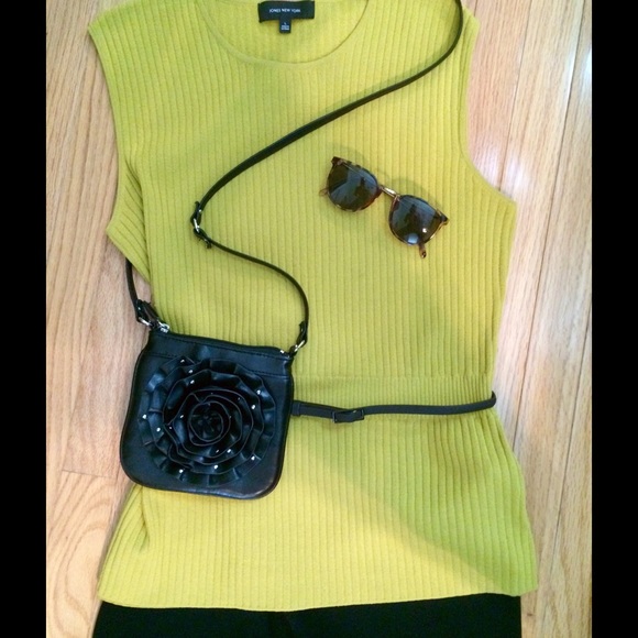 Jones New York Sleeveless Top w/Belt NWOT
