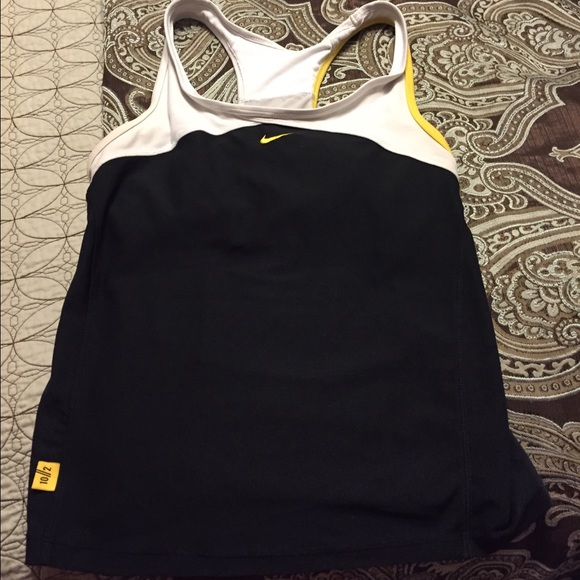 Nike dry fit running top