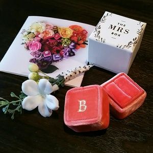 The Mrs Box Coraline velvet ring box