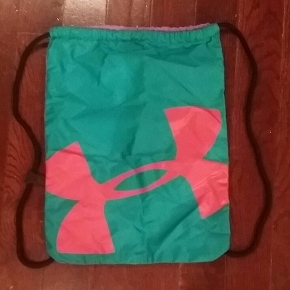 Under Armour drawstring bag