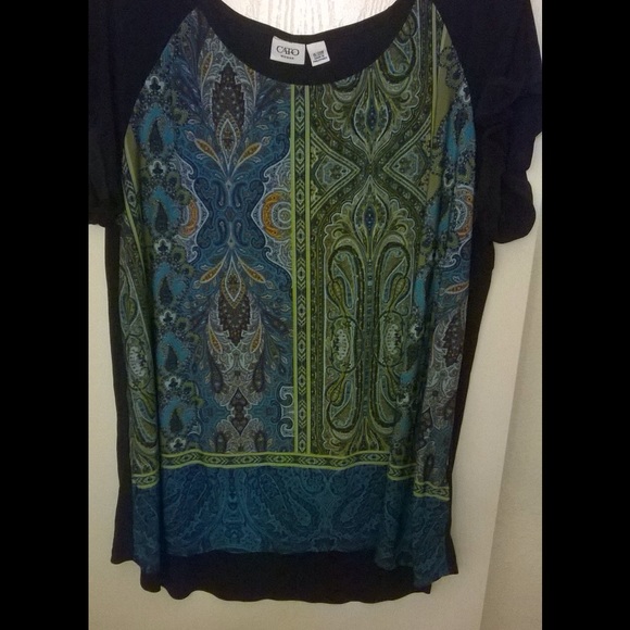 Pretty top that goes with everything!