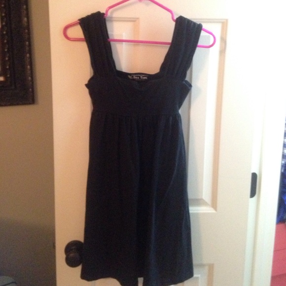 Black VS push up dress