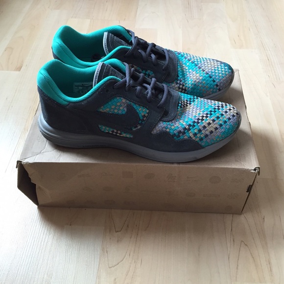 Men's Nike Lunar Flow Woven QS - Picture 2 of 4