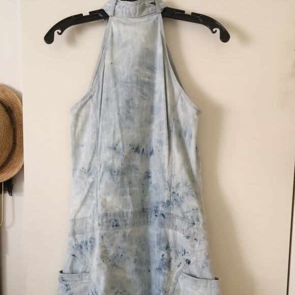 Light wash denim dress - Picture 3 of 4