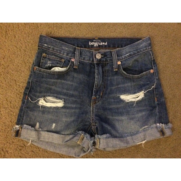 Boyfriend shorts by Fossil.